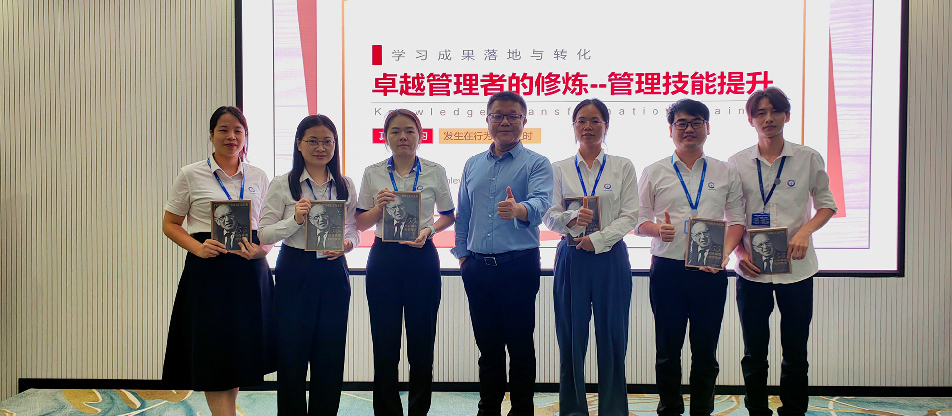 精准评估，，，，，优化人才结构